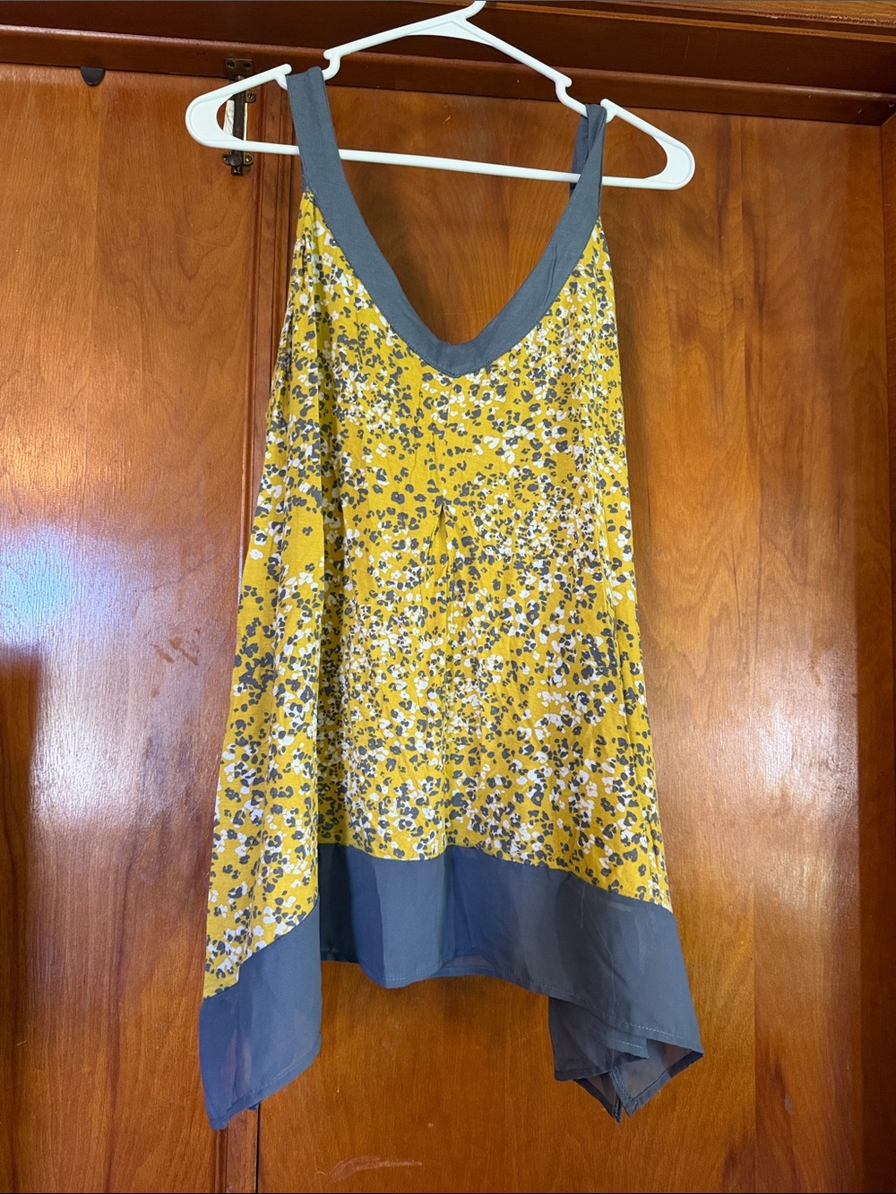 Secret Treasures Yellow & Gray Floral Sleep Tank